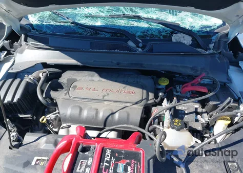 2021 Jeep Compass Latitude 4X4 from USA, damaged, VIN 3C4NJDBB9MT576557